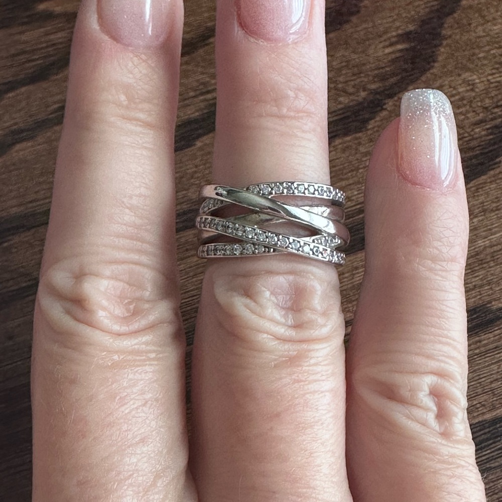 PANDORA Sparkling & Polished Lines Ring